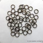 50 - 8mm Jump Rings: Antique Brass 