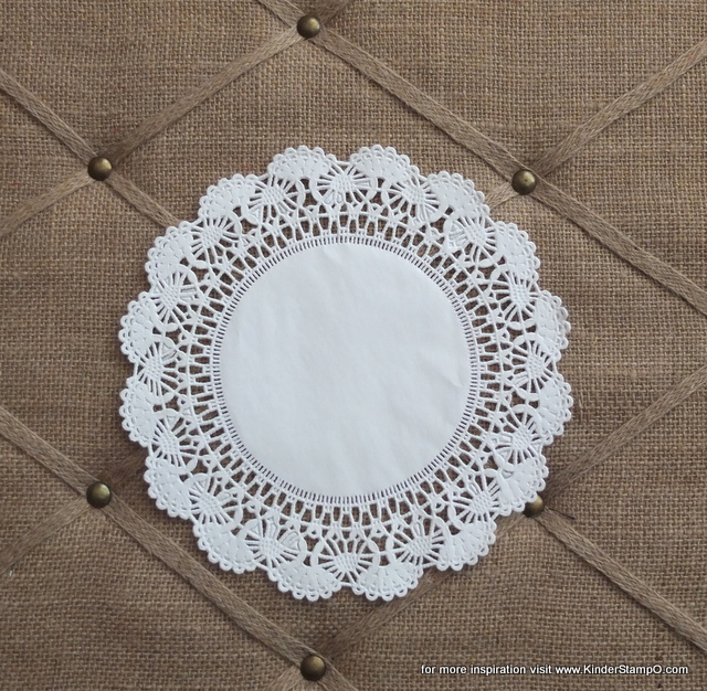 20 - 8in. Paper Doilies